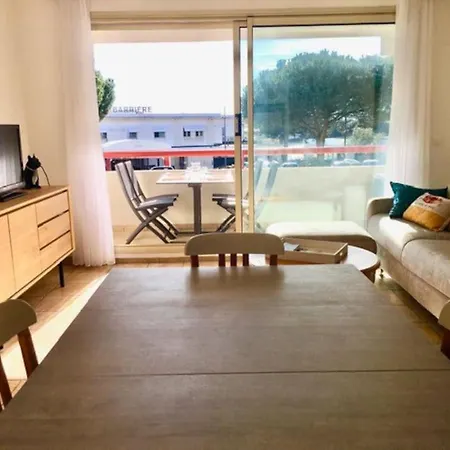 L'astroplage-plage De Pontaillac Apartment *